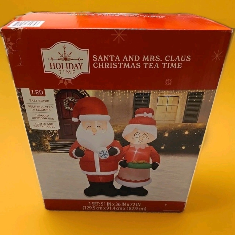 Santa and Mrs Claus Christmas Tea Time Airblown Inflatable 6 Ft Holiday Time NEW
